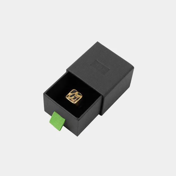 H STAR RING