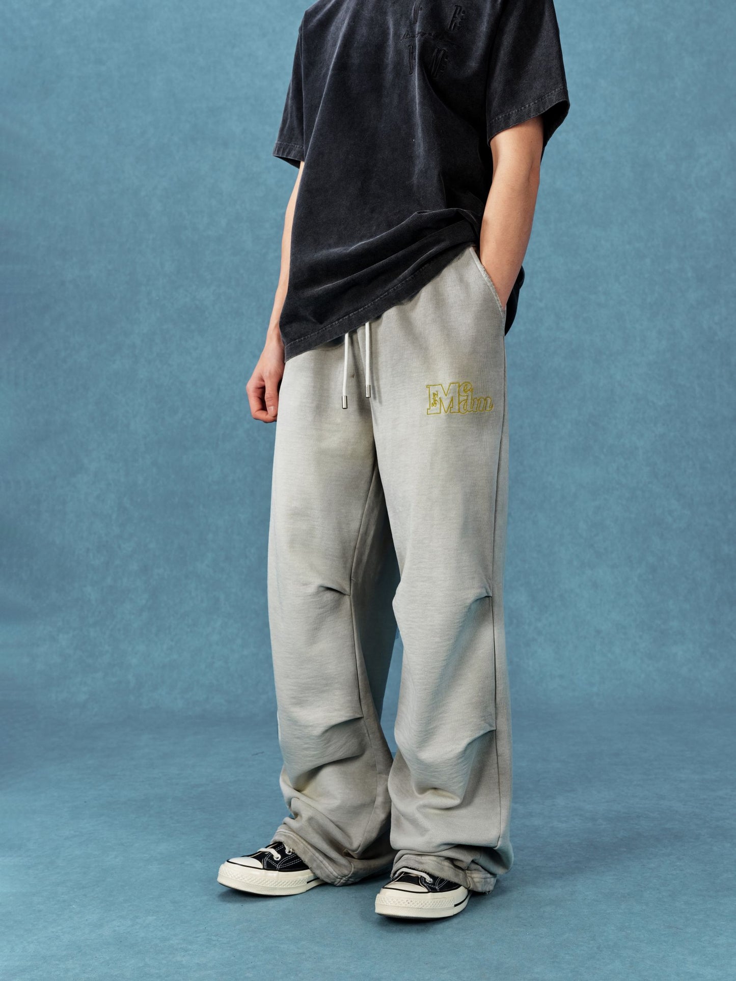 MEDM　BASIC DYED SWEATPANTS