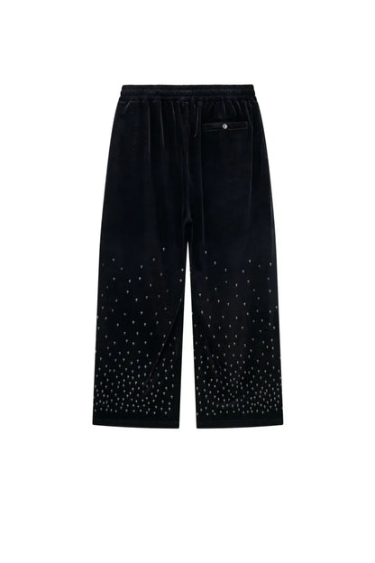 【SUPPLIER】 Micro Cross Rhinestone Velour Track Pants （ブラック） 背面全体画像