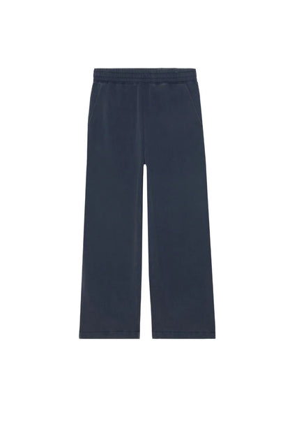 OBEY POST SWEATPANT ネイビーの正面平置き画像。スノーウォッシュ加工のリラックススウェットパンツ。