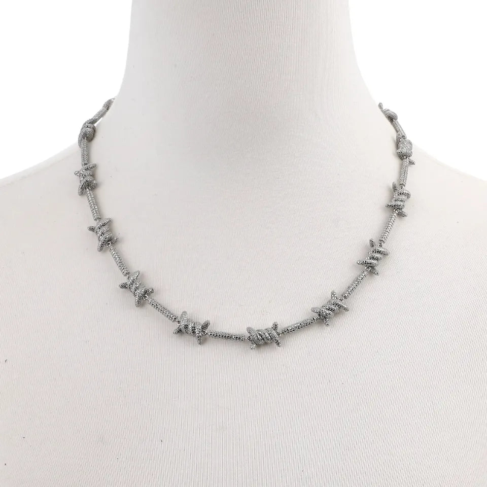 Barbed Wire Motif Necklace