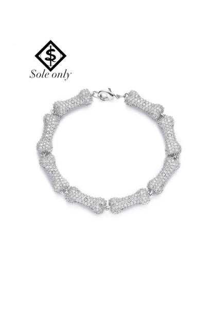 $ole only Bone Chain Bracelet - Silver。骨の形をしたコマに、特別カットのジルコニアを贅沢に敷き詰めたシルバーブレスレット。