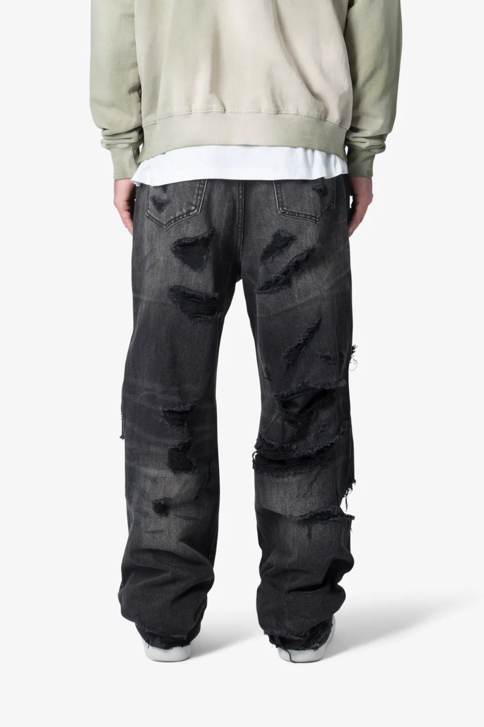 【MNML】 ULTRA BAGGY DISTRESSED DENIM （ブラック） 背面全体画像