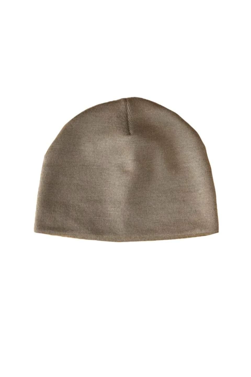 【SIRUSI LOCUS】 DISTORTION LOGOTYPE BEANIE （ベージュ） 背面全体画像