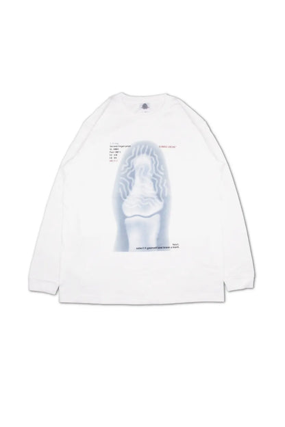 【SIRUSI LOCUS】 SECOND FINGER PRINT L/S TEE  ホワイト レントゲングラフィックプリント 平置き正面