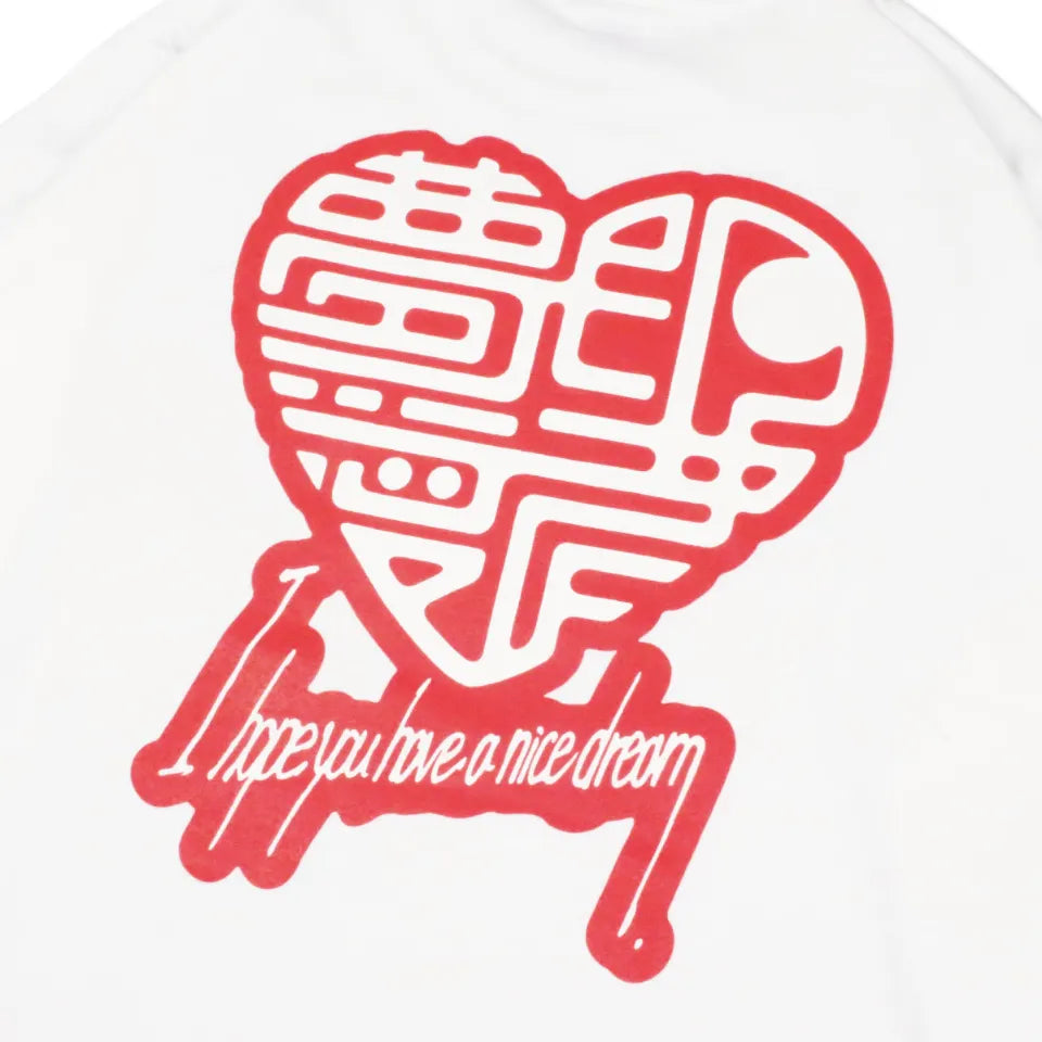 【SIRUSI LOCUS】 夢印愛者 L/S TEE （ホワイト） 背面ハート印鑑＆レタリングプリント ディテール