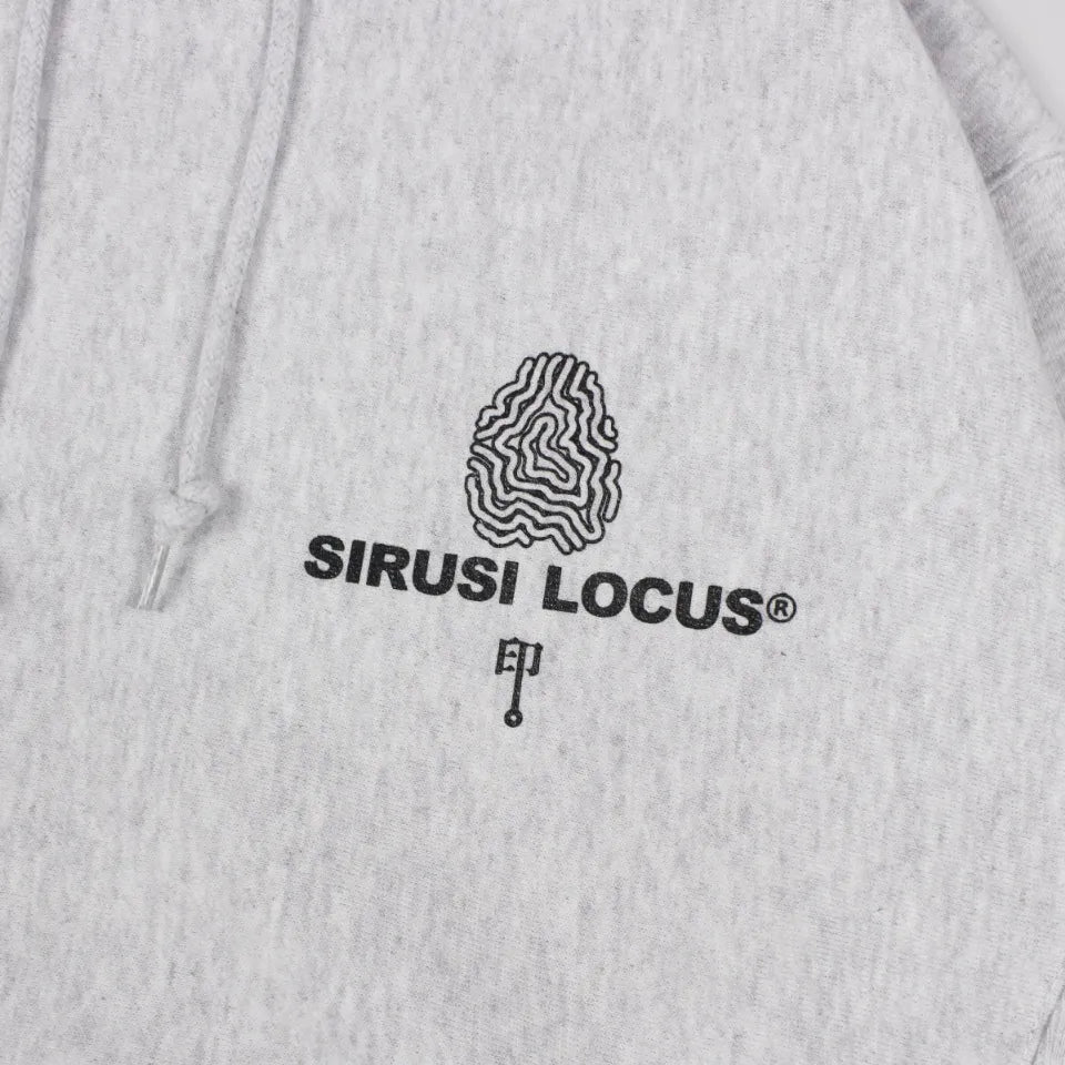SIRUSI LOGO ONE POINT HOODIE