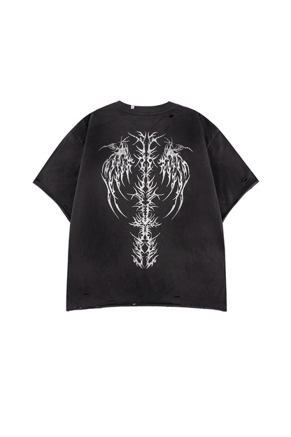 Pierced Tribal Bones Tee - blackの背面。ボーン（骨）とトライバルを融合させた、鋭利なバックグラフィックデザイン。