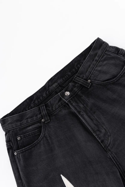 【SUPPLIER】 Studs Tribal Leather Patch Curve Denim（ブラック） ウエスト正面ディテール