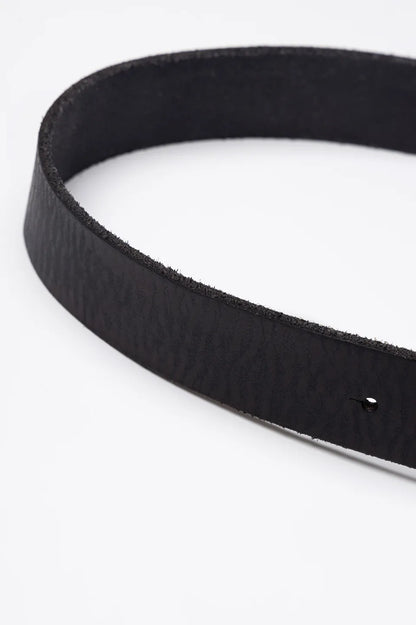 【SUPPLIER】 Triple Cross Buckle Belt レザー質感ディテール画像