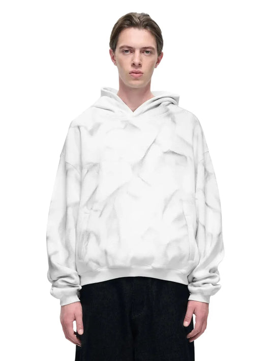 【THE BOY HAS NO PATIENCE】 LUMINOUS DAWN EMBROIDERED LOGO HOODIE （WHITE） モデル着用正面画像
